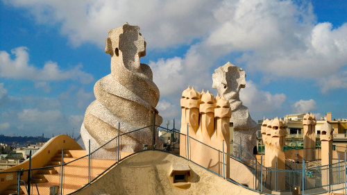 Skip-the-Line: La Pedrera with Audio Guide