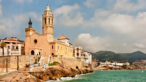 4-Day Medieval & Mystical Catalonia Tour: Girona, Tarragona & Sitges