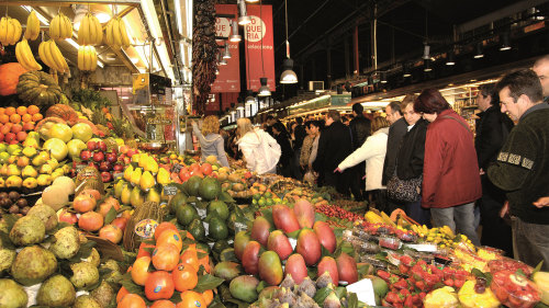 Old Town, Las Ramblas & La Boqueria Walking Tour by Miki Tourist