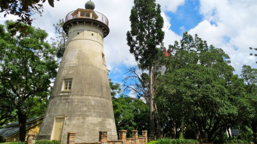 Small-Group Brews, ANZAC & Colonial Grit Tour by Urban Adventures