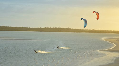 Small-Group Kitesurfing Lesson by Surf Connect Wind & Kitesurfing School