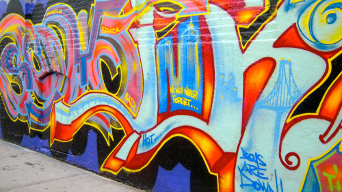 Bronx Neighborhood Half-Day Tour & Graffiti Workshop