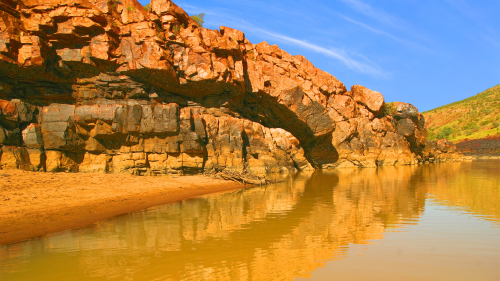 Windjana Gorge & Tunnel Creek Full-Day Tour by Australian Pinnacle