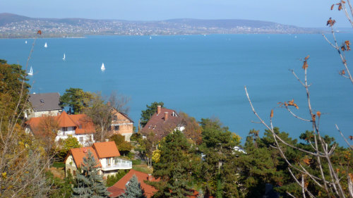 Lake Balaton & Herend Full-Day Tour with Lunch