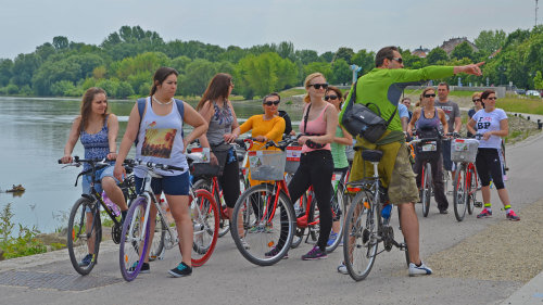 Szentendre Bike & Boat Tour with Hungarian Snack