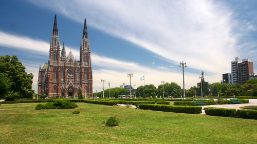 La Plata City & Museum Tour