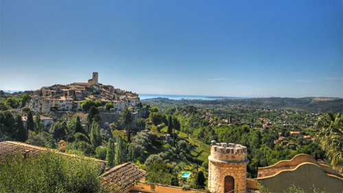 Private Cannes, Grasse & St Paul de Vence Full-Day Tour by Tour Azur