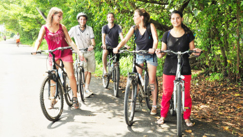 Small-Group Fort Kochi by Bike Tour by Urban Adventures