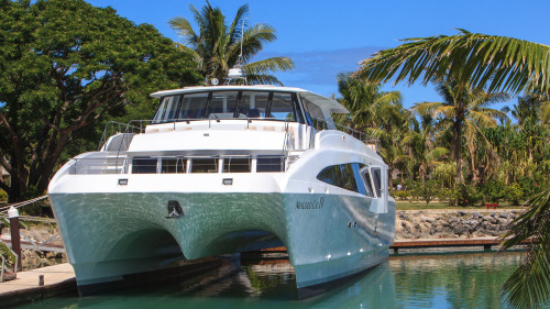 Shared Ferry: Nadi (NAN) - Malolo Lailai