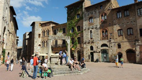 Siena & San Gimignano Full-Day Tour with Chianti Wine Tasting