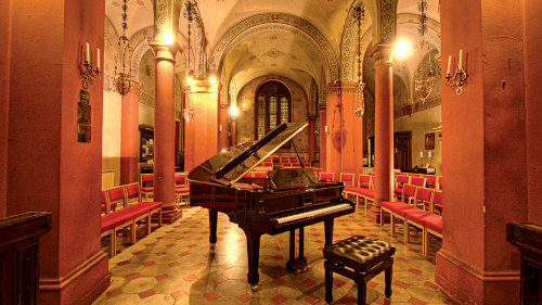 Traditional Dinner & Concert in the Heart of Florence