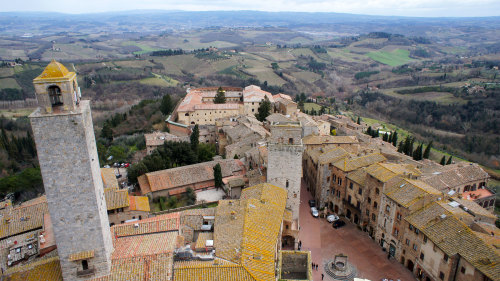 Full-Day Siena & San Gimignano Tour by Miki Tourist
