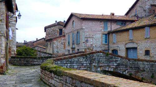 Small-Group Gubbio & Medieval Umbria Tour