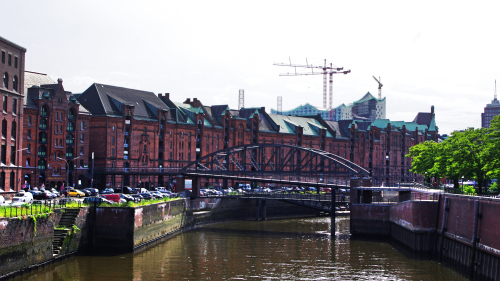 Walking Tour of the Warehouse District & HafenCity