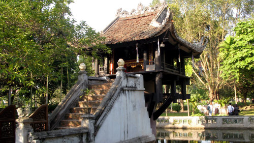 Morning City Tour with Vietnamese Meal