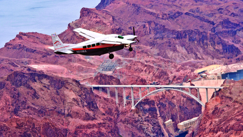 Maverick Airlines: Grand Canyon by Air with Western Territory Tour