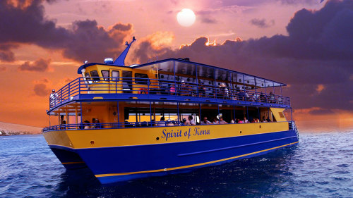 Sunset Dinner & Manta Ray Watch by Blue Sea Cruises