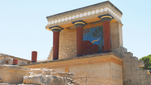 Palace of Knossos & Heraklion Tour