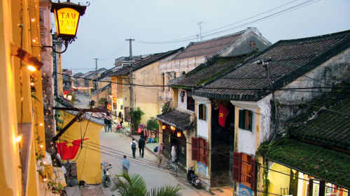 Small-Group Hoi An Walking Tour & Cooking Class by Urban Adventures