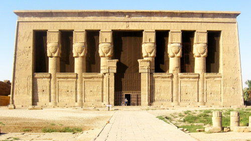 Dendara & Abydos Private Full-Day Tour with Lunch