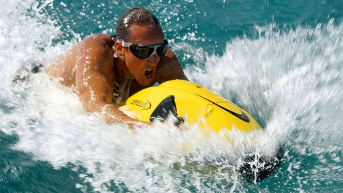 Speedboat Cruise around the Island