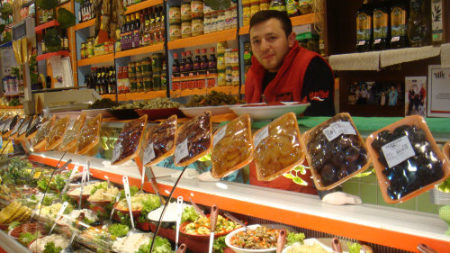 Culinary Treasures of Kadikoy Small-Group Walking Tour