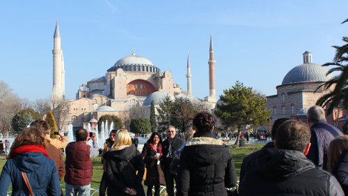 Skip-the-Line Hagia Sophia & Grand Bazaar Small-Group Tour