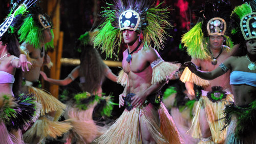 Historic Plantation Dining & Luau Show