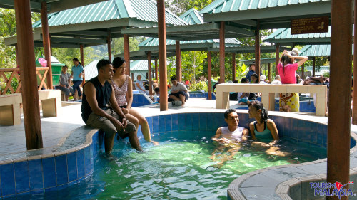 Private Kinabalu Park & Poring Hot Springs Venture by Borneo Trails Travel