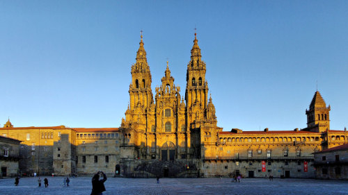 Santiago de Compostela & Viana do Castelo Full-Day Tour