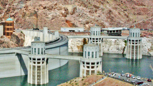 Hoover Dam Tour by SWEETours