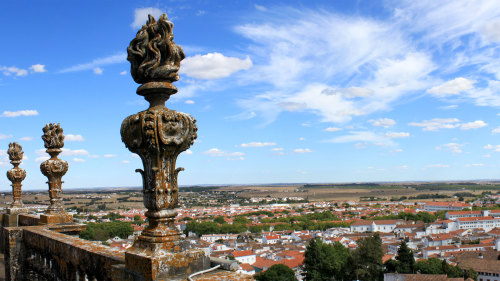 Small-Group Évora Day Trip with Portuguese Olive Oil Tasting