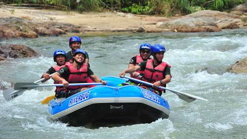 Private Whitewater Rafting Full-Day Trip by Tour and Incentive