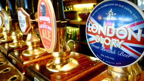 Famous & Historic Pubs of London Walking Tour