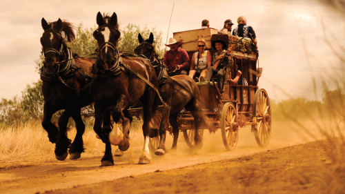 Longreach Tour & Stagecoach Adventure by Kinnon & Co