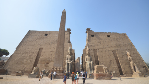 Luxor Private Full-Day Tour via Car with Lunch
