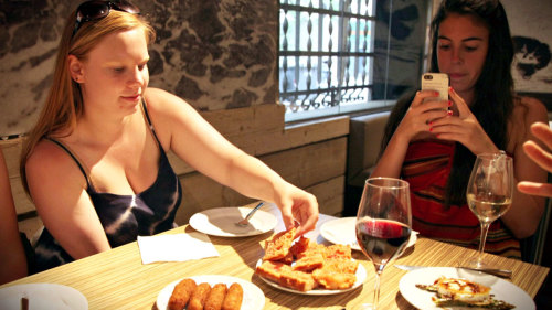 Food Tour of Traditional Tapas Bars