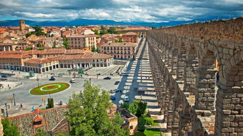 Pedraza & Segovia: Medieval & Roman Heritage with Local Delicacies