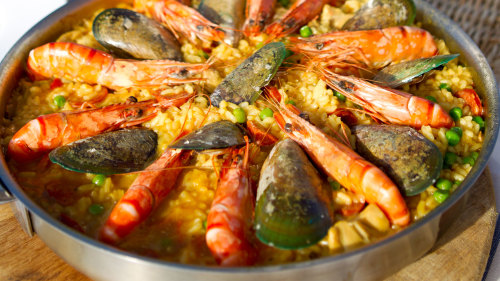 Tapas & Paella Cooking Workshop with Market Tour in Santa Catalina