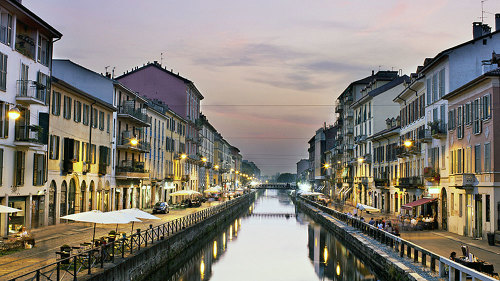 Wine & Appetizers on the Ancient Canals