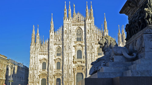 Combo Saver: Skip-the-Line Duomo & Rooftop Tour by Veditalia