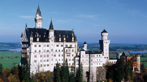 2-day Linderhof, Neuschwanstein & Hohenschwangau Tour