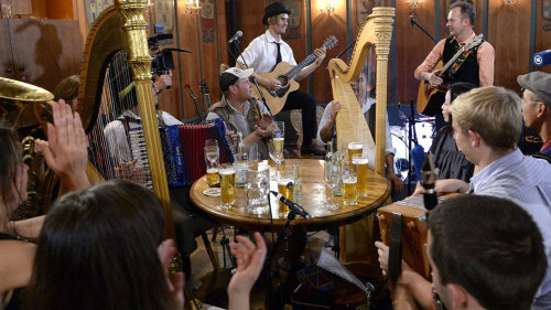 Hofbräuhaus, Oktoberfest & Brewery Walking Tour