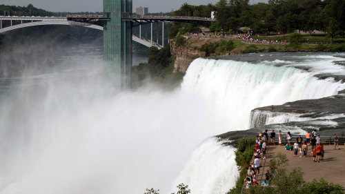 Overnight to Niagara Falls & Shopping Excursion by Empire Vacations