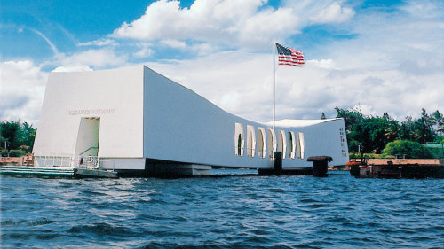 Pearl Harbor & Arizona Memorial Half-Day Tour