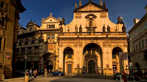 Old Town to Malá Strana Walking Tour