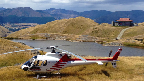 Farmstead & River Tour by Glacier Southern Helicopters