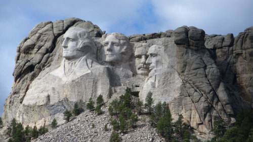 Black Hills & Mount Rushmore All-Inclusive Tour