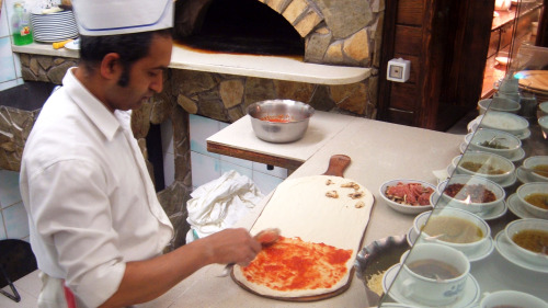 Pizza or Pasta Cooking Class With a Local Roman Chef