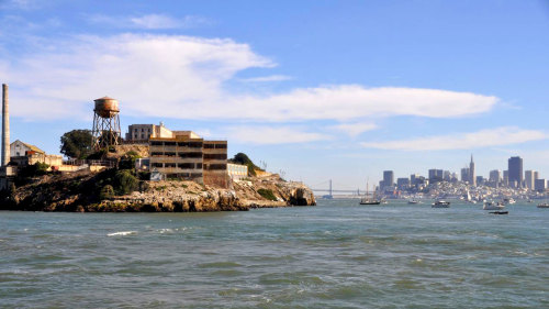 Alcatraz Package: Hop-On Hop-Off Cruise & City Tour by Big Bus